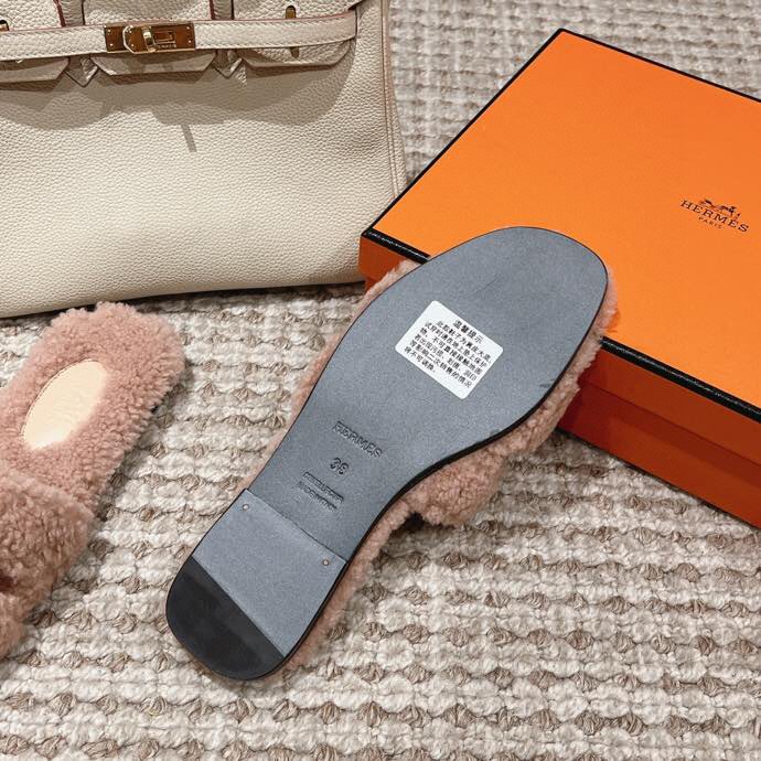 Hermes Slippers